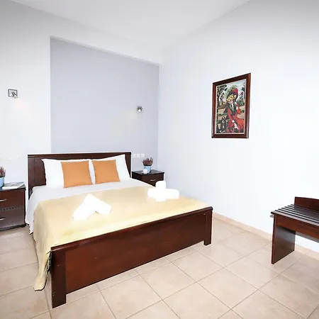 Apartmanhotel Palirria & 2*
