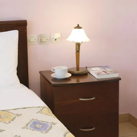 Palirria & Apartmanhotel Kalá Nerá