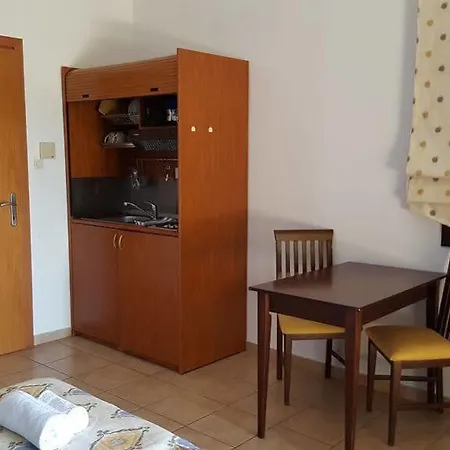 Palirria & 2* Kalá Nerá