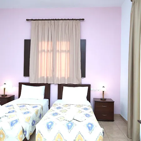 Апарт-отель Palirria & 2*