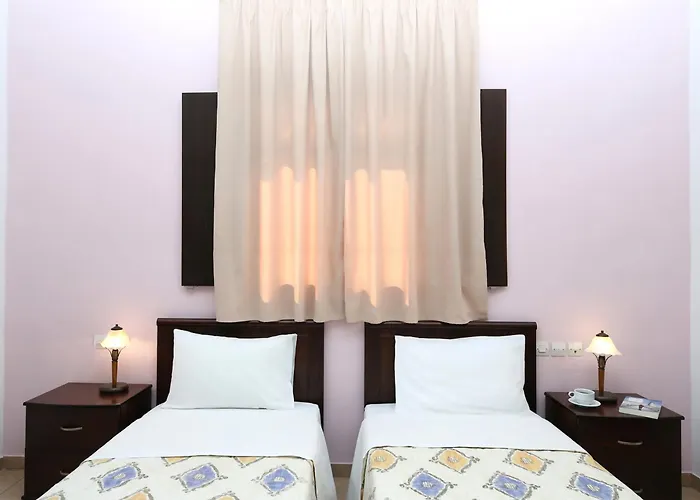 Aparthotel Palirria & 2*